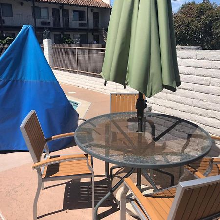 Cozy Inn Costa Mesa Bagian luar foto