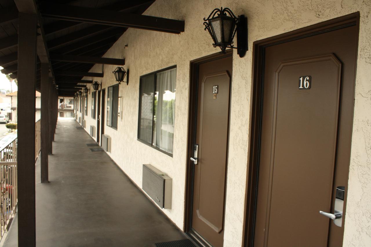Cozy Inn Costa Mesa Bagian luar foto