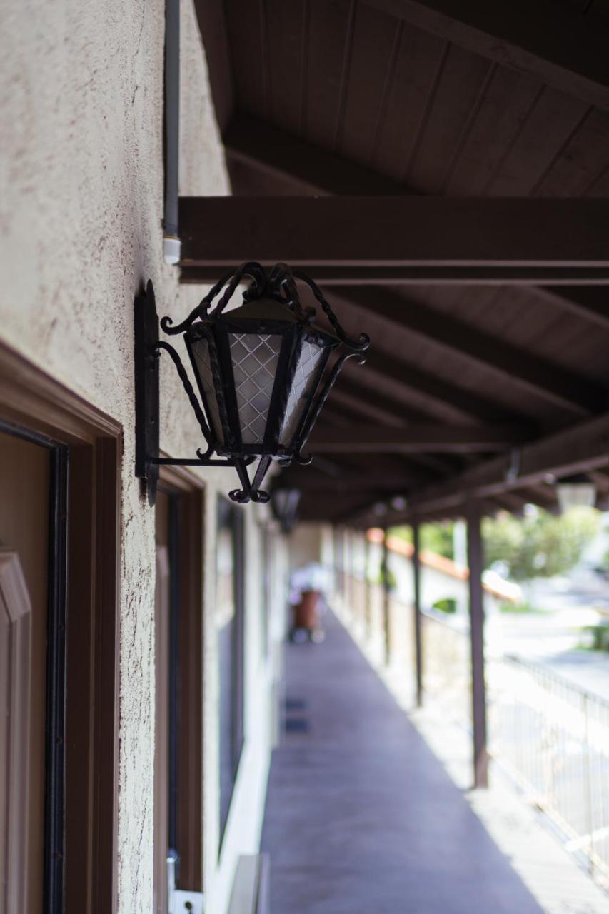 Cozy Inn Costa Mesa Bagian luar foto